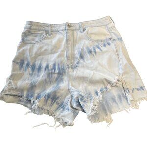 American Eagle Womens Highest Rise Mom Short Light Wash Size 12